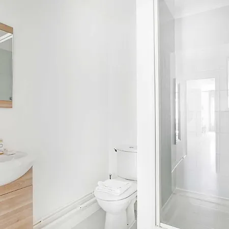 Charming 3br6p - Serres -1 Appartamento *